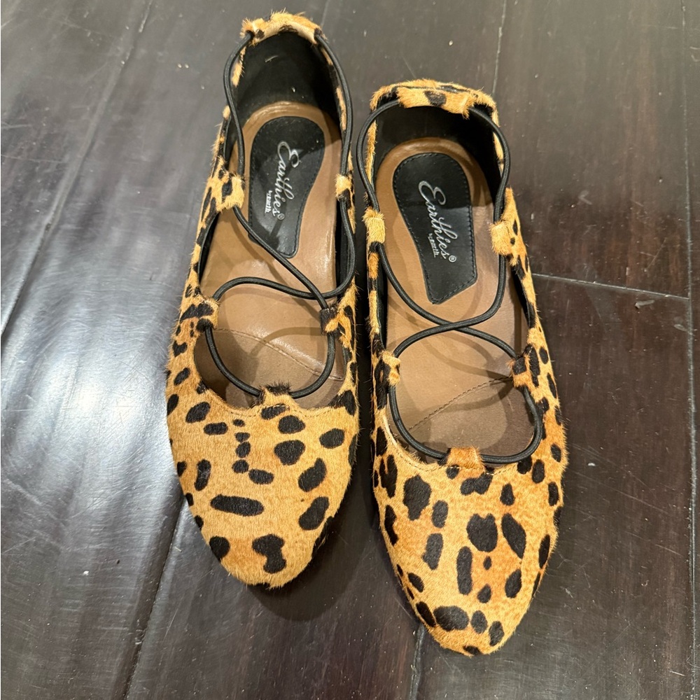 Earthies by Earth woman’s size 7.5 ESSEN leopard cow fur